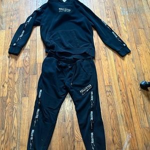 hollister sweatshirt & sweatpant set